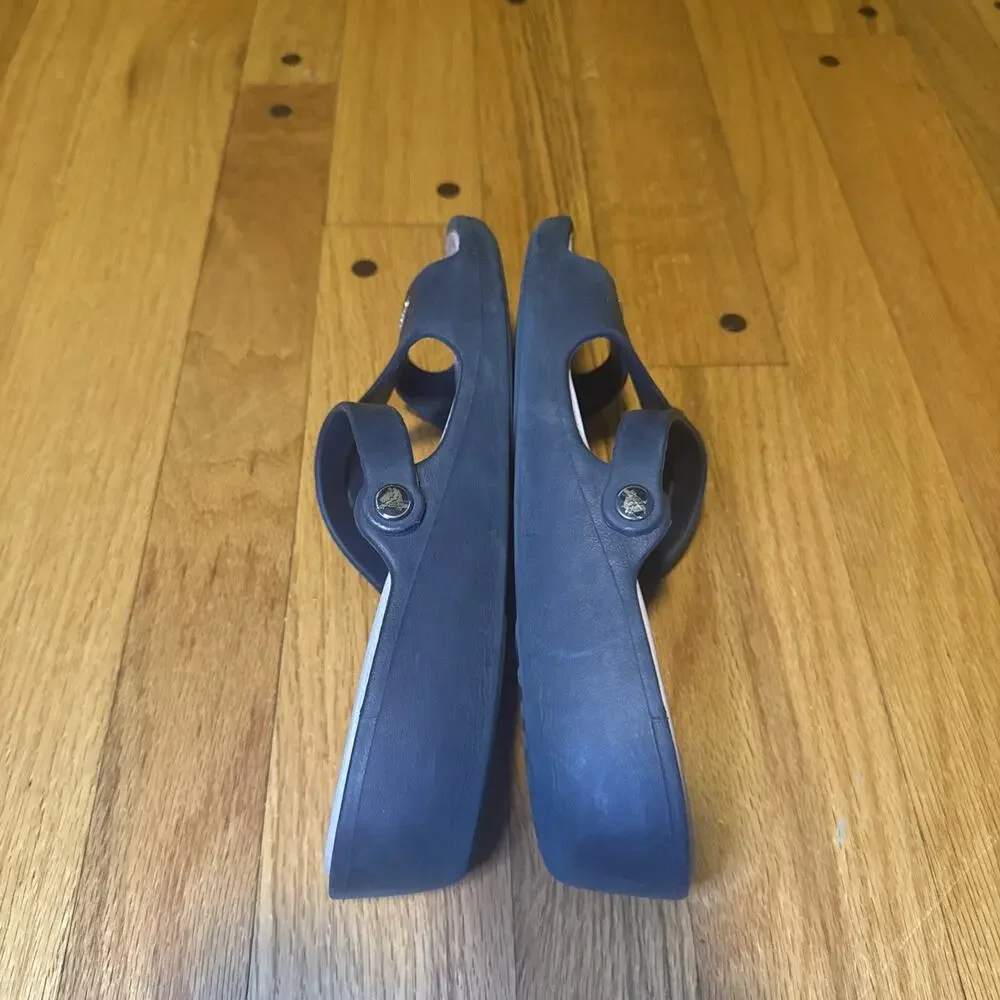 Crocs Purple Wedge Flip Flops Women's 9